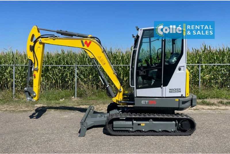 WACKER NEUSON ET35 | 2022 - Minikotró: 3 kép. WACKER NEUSON ET35 | 2022 - Minikotró: 3 kép.