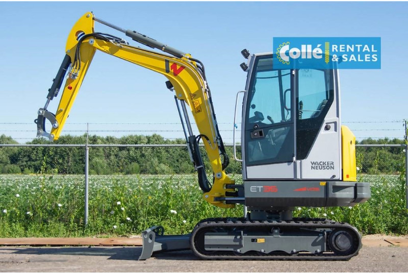 WACKER NEUSON ET35 | 2022 - Minikotró: 2 kép. WACKER NEUSON ET35 | 2022 - Minikotró: 2 kép.