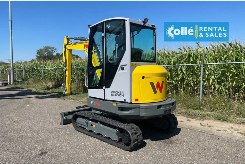 WACKER NEUSON ET35 | 2022 - Minikotró: 5 kép. WACKER NEUSON ET35 | 2022 - Minikotró: 5 kép.