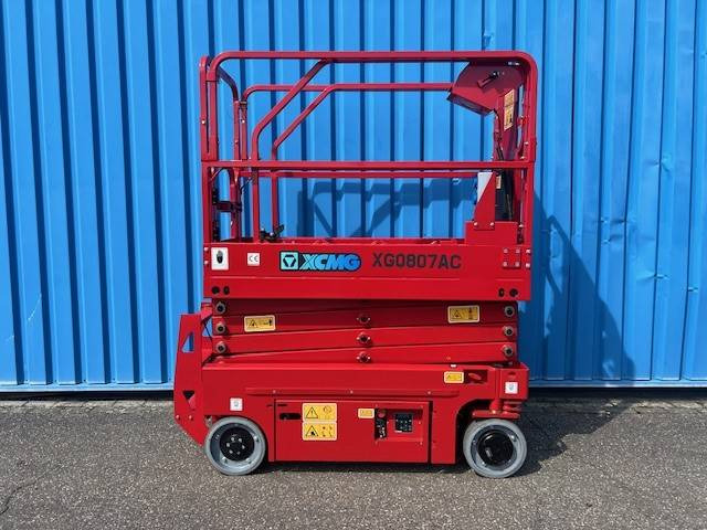 XCMG XG0807 AC | 2025 - Ollós emelő: 1 kép. XCMG XG0807 AC | 2025 - Ollós emelő: 1 kép.