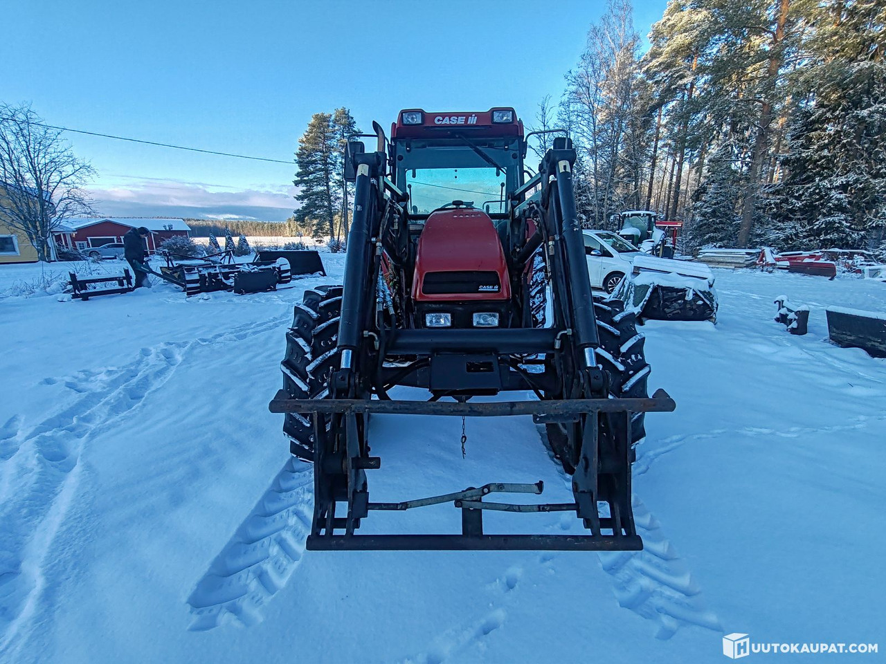 Case IH CS75 traktori etukuormaajalla, 3912H, 2003, Alajärvi - Traktor: 4 kép. Case IH CS75 traktori etukuormaajalla, 3912H, 2003, Alajärvi - Traktor: 4 kép.