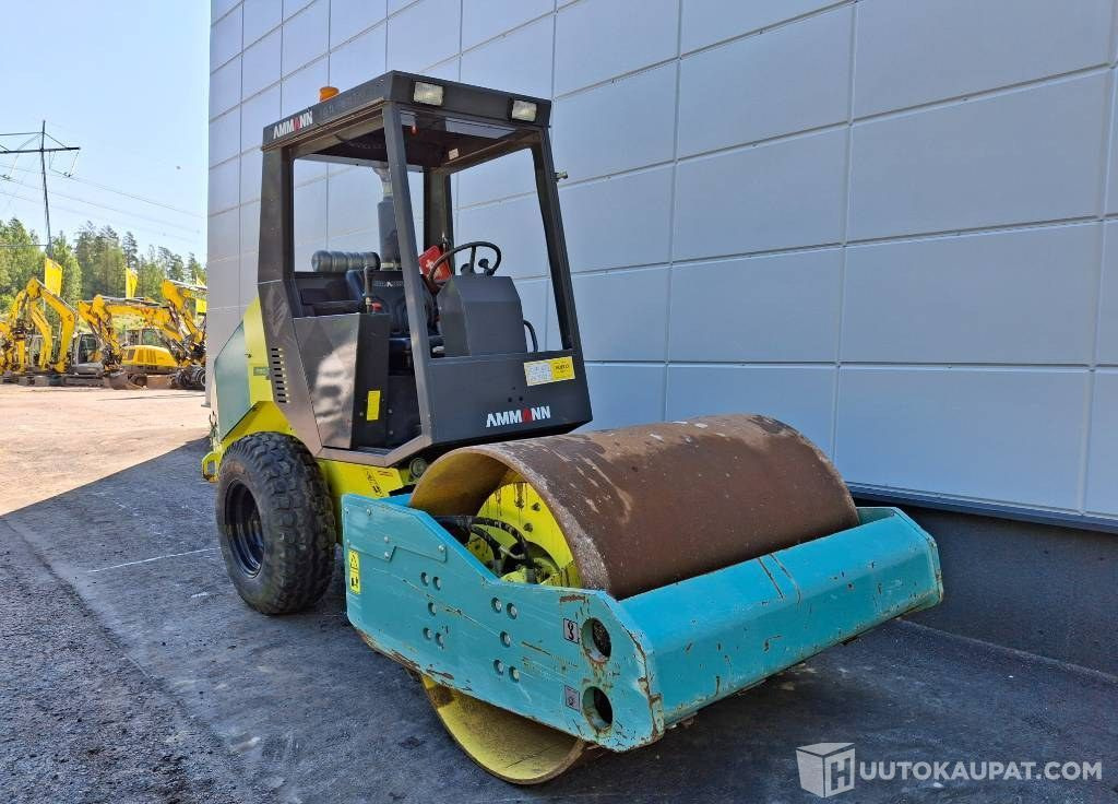 Ammann ASC 50 HD, 2017, 853 h Valssijyrä, Vantaa - Építőipari gépek: 3 kép. Ammann ASC 50 HD, 2017, 853 h Valssijyrä, Vantaa - Építőipari gépek: 3 kép.