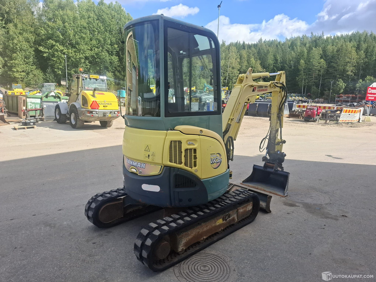 Yanmar Vio20-3, 2005, Minikaivuri, Sis alv 25,5%, Nurmijärvi - Építőipari gépek: 3 kép. Yanmar Vio20-3, 2005, Minikaivuri, Sis alv 25,5%, Nurmijärvi - Építőipari gépek: 3 kép.