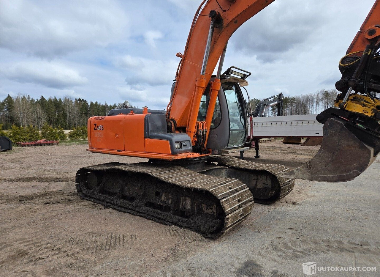 Hitachi ZX180 LC, 2004, Diesel, 13 755 h, Honkajoki - Lánctalpas kotró: 5 kép. Hitachi ZX180 LC, 2004, Diesel, 13 755 h, Honkajoki - Lánctalpas kotró: 5 kép.