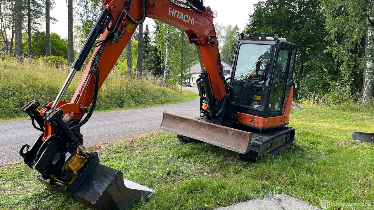Hitachi ZX65USB-5A telakaivinkone, 2016, Varkaus - Lánctalpas kotró: 4 kép. Hitachi ZX65USB-5A telakaivinkone, 2016, Varkaus - Lánctalpas kotró: 4 kép.
