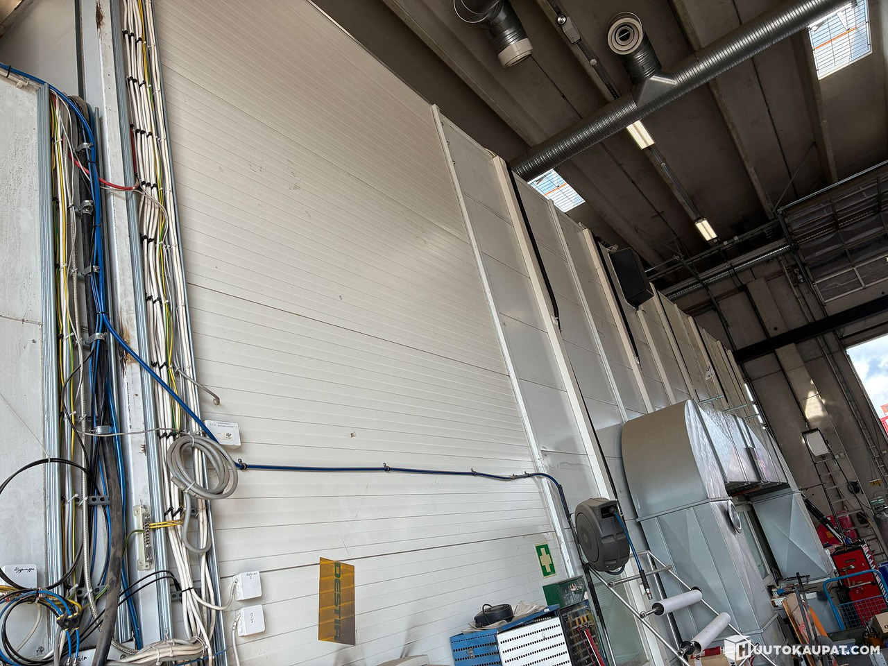 Muu merkki Maalauskammio Raskaalle kalustolle ja työkoneille, Vantaa - Ipari gép: 4 kép. Muu merkki Maalauskammio Raskaalle kalustolle ja työkoneille, Vantaa - Ipari gép: 4 kép.