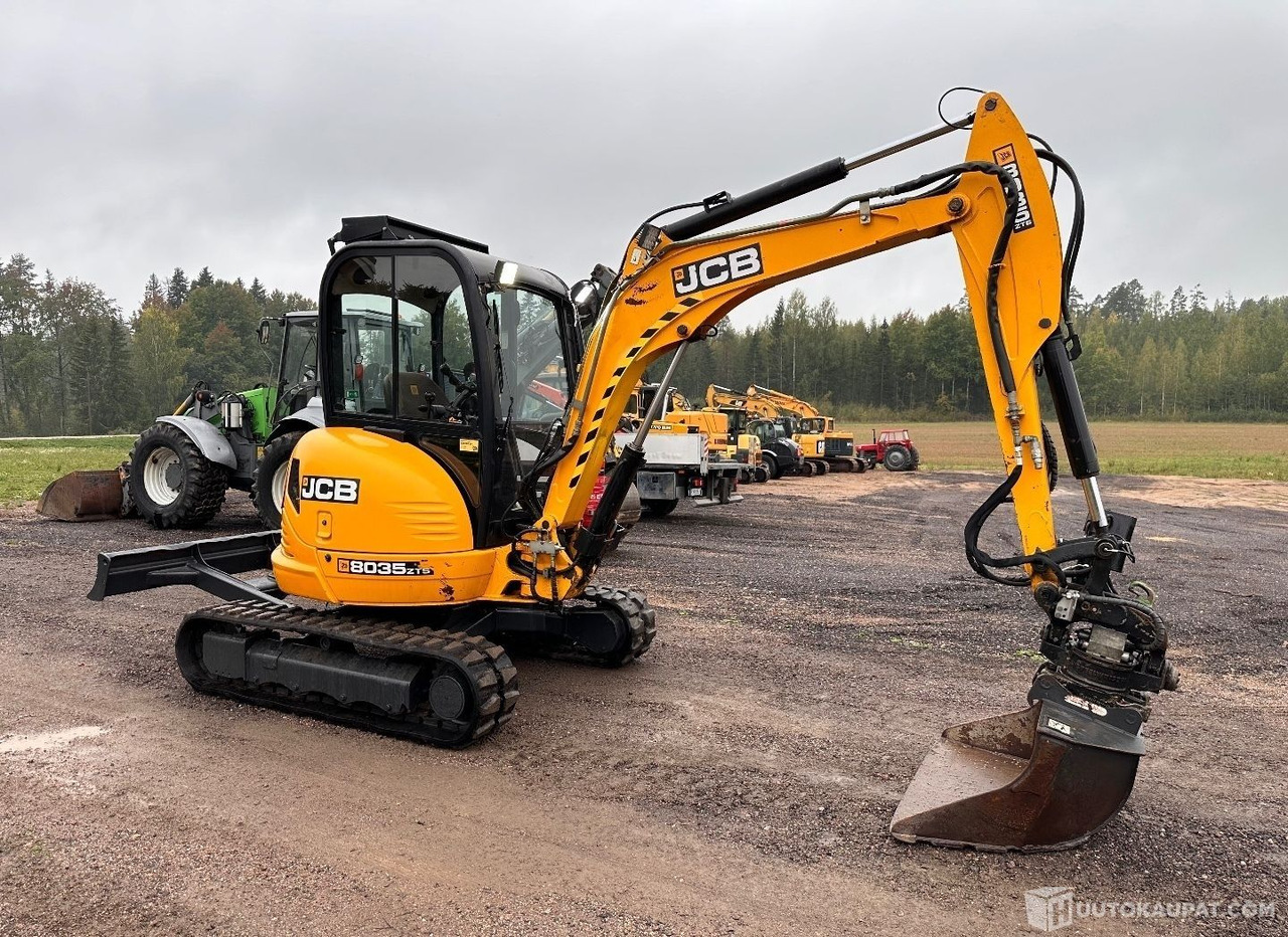 JCB 8035 ZTS, 2017, telakaivinkone pyörittäjällä, 3 755 h, Lahti - Minikotró: 1 kép. JCB 8035 ZTS, 2017, telakaivinkone pyörittäjällä, 3 755 h, Lahti - Minikotró: 1 kép.