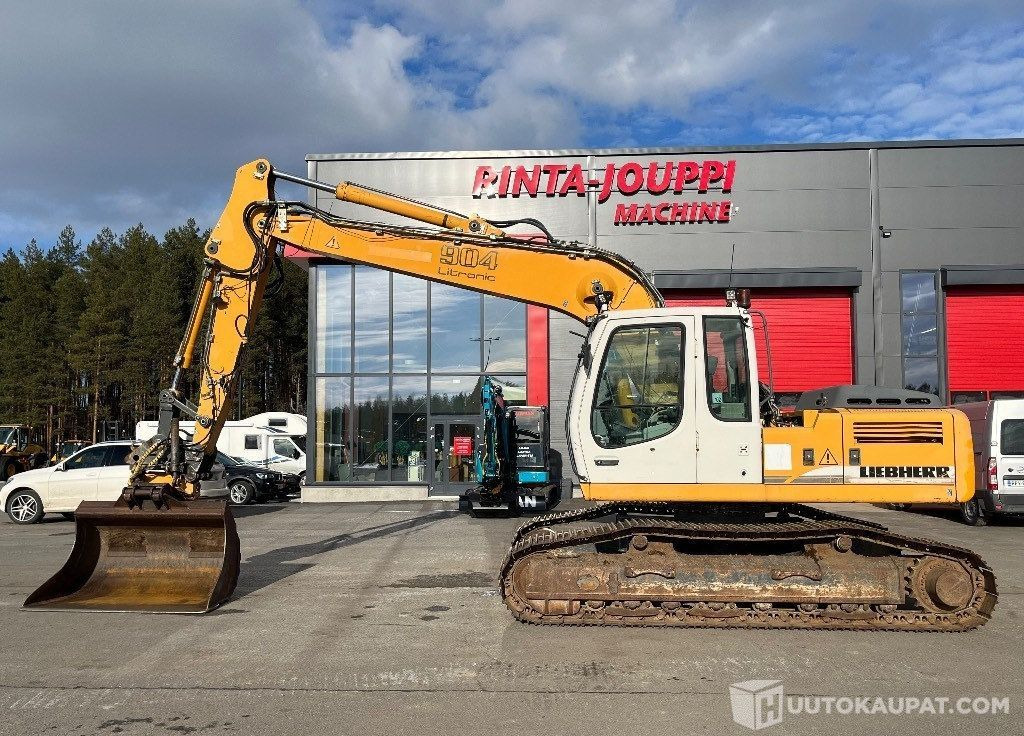Liebherr 904 / Engcon, Kauha, Rasvari, Lämmitin, 2004, 20 987 h Kaivinkone, Ilmajoki - Lánctalpas kotró: 1 kép. Liebherr 904 / Engcon, Kauha, Rasvari, Lämmitin, 2004, 20 987 h Kaivinkone, Ilmajoki - Lánctalpas kotró: 1 kép.