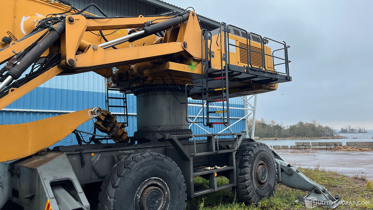 Liebherr A954b, materiaalinkäsittelykone, 2002, Hamina - Hulladék kotró: 3 kép. Liebherr A954b, materiaalinkäsittelykone, 2002, Hamina - Hulladék kotró: 3 kép.