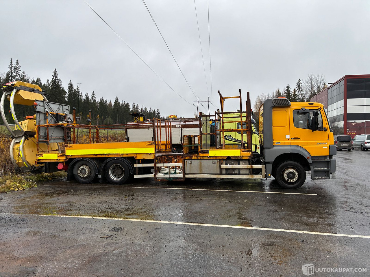 Mercedes-Benz Atego, 2003, Ylöjärvi - Platós teherautó: 4 kép. Mercedes-Benz Atego, 2003, Ylöjärvi - Platós teherautó: 4 kép.