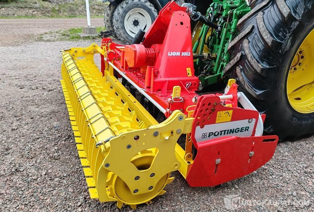 Pöttinger Lion 3002, tasojyrsin, OKRASPECIAL, 2018, Hämeenlinna - Mezőgazdasági gépek: 1 kép. Pöttinger Lion 3002, tasojyrsin, OKRASPECIAL, 2018, Hämeenlinna - Mezőgazdasági gépek: 1 kép.