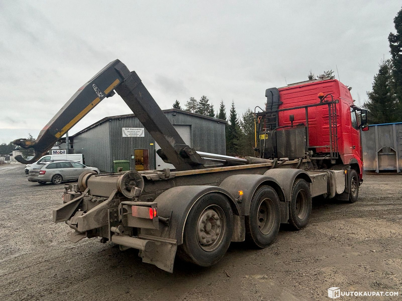 Volvo FH16 hooklift truck. 2010, Kalajoki - Horgos rakodó teherautó: 5 kép. Volvo FH16 hooklift truck. 2010, Kalajoki - Horgos rakodó teherautó: 5 kép.