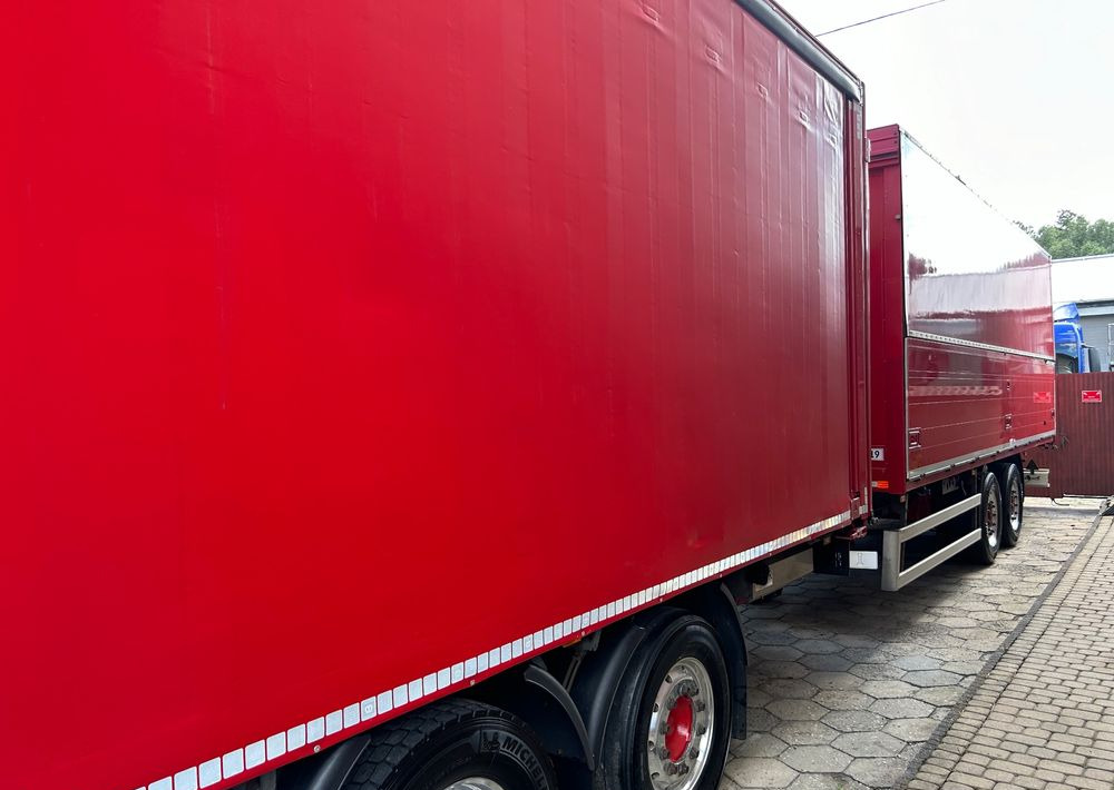 DAF XF 510 NAPOJÓWKA z Niemiec Retarder TOP ALUFELGI / FULL OPCJA / super space 106.510 106.460 480 530 najlepszy motor 6x2 26.510 26.460 - Ponyvás teherautó: 2 kép. DAF XF 510 NAPOJÓWKA z Niemiec Retarder TOP ALUFELGI / FULL OPCJA / super space 106.510 106.460 480 530 najlepszy motor 6x2 26.510 26.460 - Ponyvás teherautó: 2 kép.