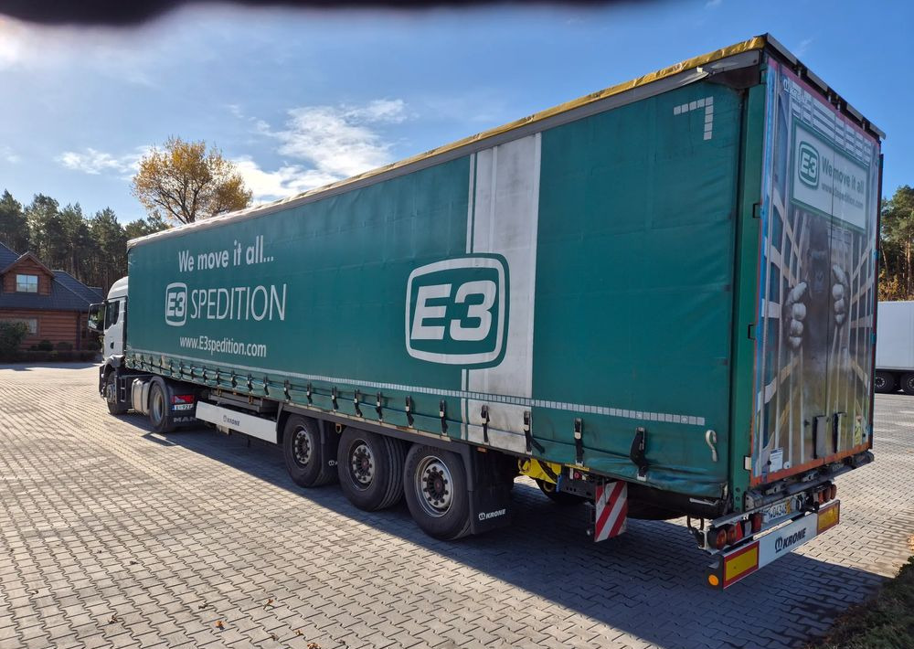 Krone BDE STANDARD PODNOSZONY DACH / z Niemiec PONADGABARYTY POSZERZANA OPONY 80% - Ponyvás félpótkocsi: 2 kép. Krone BDE STANDARD PODNOSZONY DACH / z Niemiec PONADGABARYTY POSZERZANA OPONY 80% - Ponyvás félpótkocsi: 2 kép.