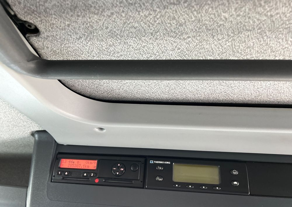 Hűtős teherautó MAN TGM 18.290 TK 1200 R Spectrum THERMO King z Niemiec  8m / 20 palet / winda  Klima / OKAZJA: 15 kép.