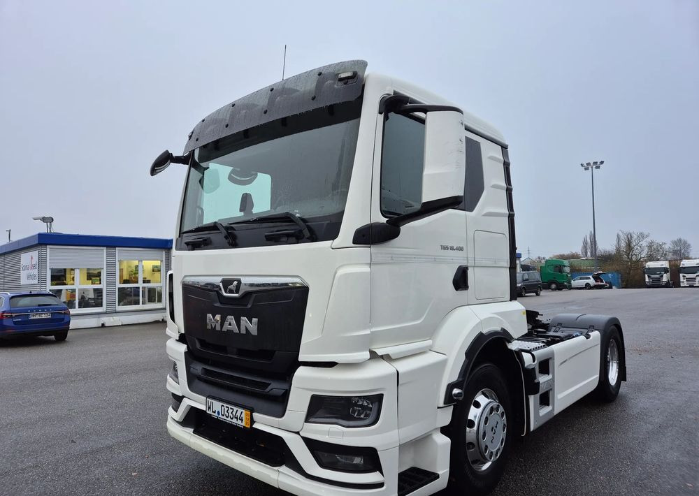 MAN TGS 18.400 NAUKA JAZDY STANDARD 4x2 / TGX 18.360 400 510 460 500 TOP STAN / ŚWIEŻO SPROWADZONY - Nyergesvontató: 1 kép. MAN TGS 18.400 NAUKA JAZDY STANDARD 4x2 / TGX 18.360 400 510 460 500 TOP STAN / ŚWIEŻO SPROWADZONY - Nyergesvontató: 1 kép.