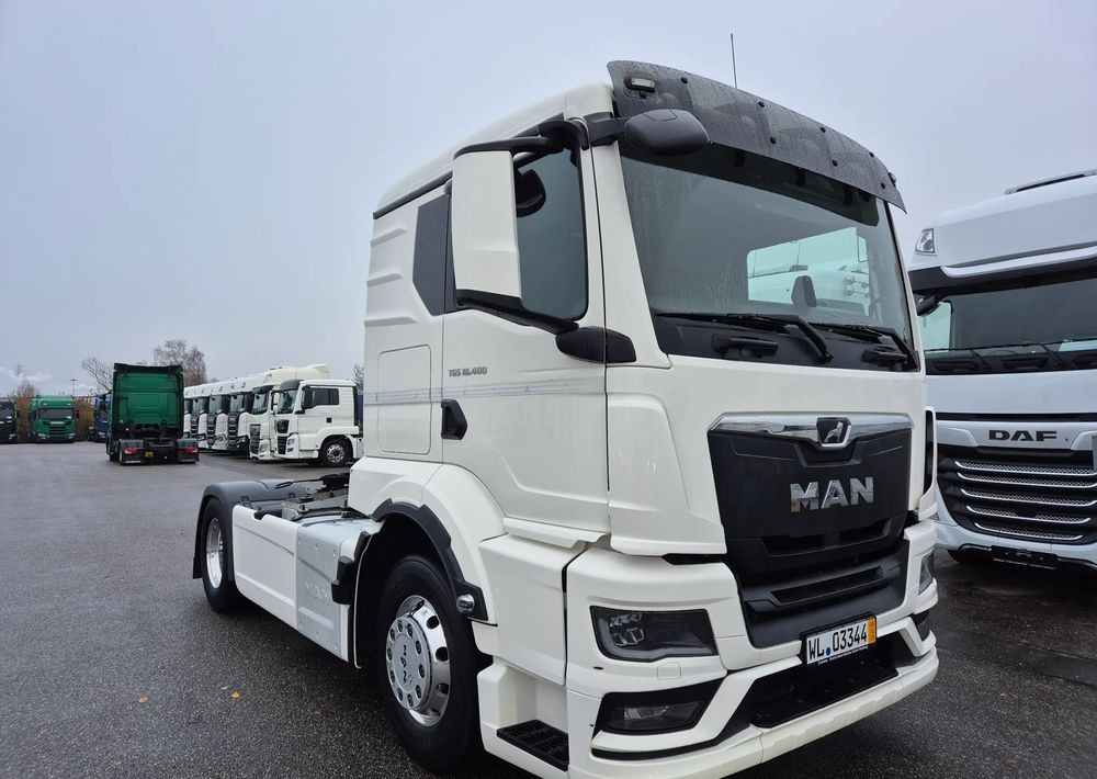 MAN TGS 18.400 NAUKA JAZDY STANDARD 4x2 / TGX 18.360 400 510 460 500 TOP STAN / ŚWIEŻO SPROWADZONY - Nyergesvontató: 3 kép. MAN TGS 18.400 NAUKA JAZDY STANDARD 4x2 / TGX 18.360 400 510 460 500 TOP STAN / ŚWIEŻO SPROWADZONY - Nyergesvontató: 3 kép.