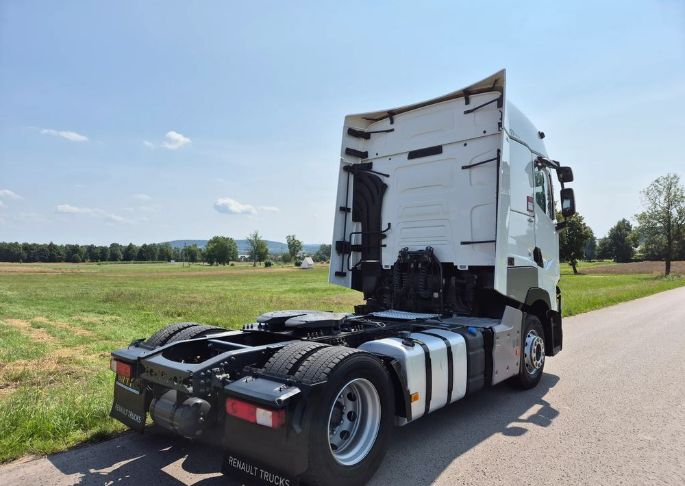 Renault HIGH GAMA T480 2019 SALON PL VIN: KD ! 13l STANDARD STANDARD / KLIMA POSTOJOWA / FULL OPCJA / T520 T440 / TOP STAN GAMA T - Nyergesvontató: 5 kép. Renault HIGH GAMA T480 2019 SALON PL VIN: KD ! 13l STANDARD STANDARD / KLIMA POSTOJOWA / FULL OPCJA / T520 T440 / TOP STAN GAMA T - Nyergesvontató: 5 kép.