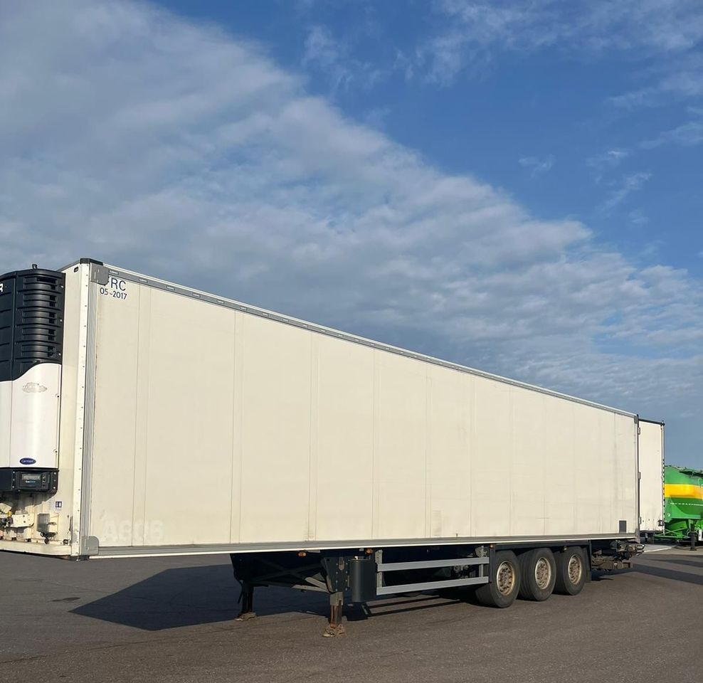 Schmitz Cargobull CARRIER MAXIMA 1300 / WINDA / DOPPEL STOCK / ŚCIANA GRODZIOWA / BELKI / PODNOSZONA OŚ / z Niemiec / TOP STAN 2011/ CARRIER CHŁODNIA CHLODNIA LODÓWKA PODWÓJNY ZAŁADUNEK PIĘTROWA - Félpótkocsi hűtős: 5 kép. Schmitz Cargobull CARRIER MAXIMA 1300 / WINDA / DOPPEL STOCK / ŚCIANA GRODZIOWA / BELKI / PODNOSZONA OŚ / z Niemiec / TOP STAN 2011/ CARRIER CHŁODNIA CHLODNIA LODÓWKA PODWÓJNY ZAŁADUNEK PIĘTROWA - Félpótkocsi hűtős: 5 kép.