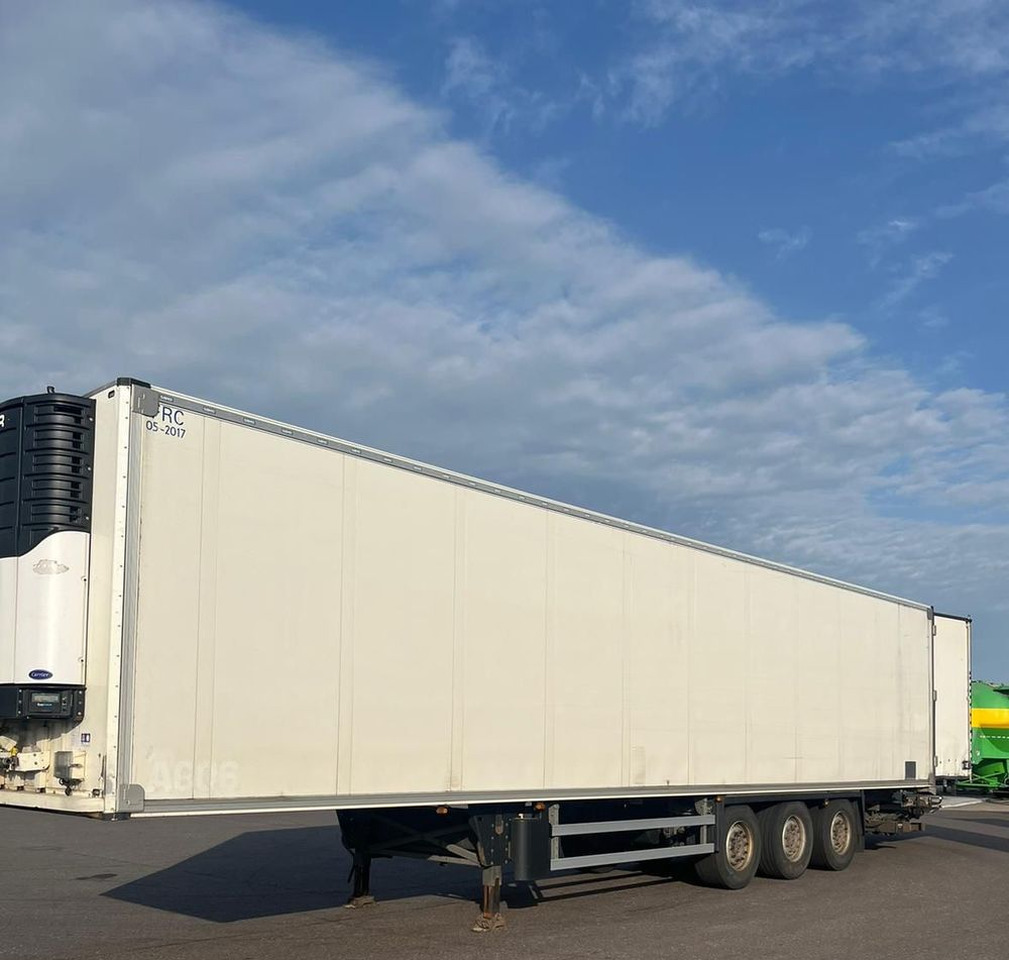 Schmitz Cargobull CARRIER MAXIMA 1300 / WINDA / DOPPEL STOCK / ŚCIANA GRODZIOWA / BELKI / PODNOSZONA OŚ / z Niemiec / TOP STAN 2011/ CARRIER CHŁODNIA CHLODNIA LODÓWKA PODWÓJNY ZAŁADUNEK PIĘTROWA - Félpótkocsi hűtős: 2 kép. Schmitz Cargobull CARRIER MAXIMA 1300 / WINDA / DOPPEL STOCK / ŚCIANA GRODZIOWA / BELKI / PODNOSZONA OŚ / z Niemiec / TOP STAN 2011/ CARRIER CHŁODNIA CHLODNIA LODÓWKA PODWÓJNY ZAŁADUNEK PIĘTROWA - Félpótkocsi hűtős: 2 kép.