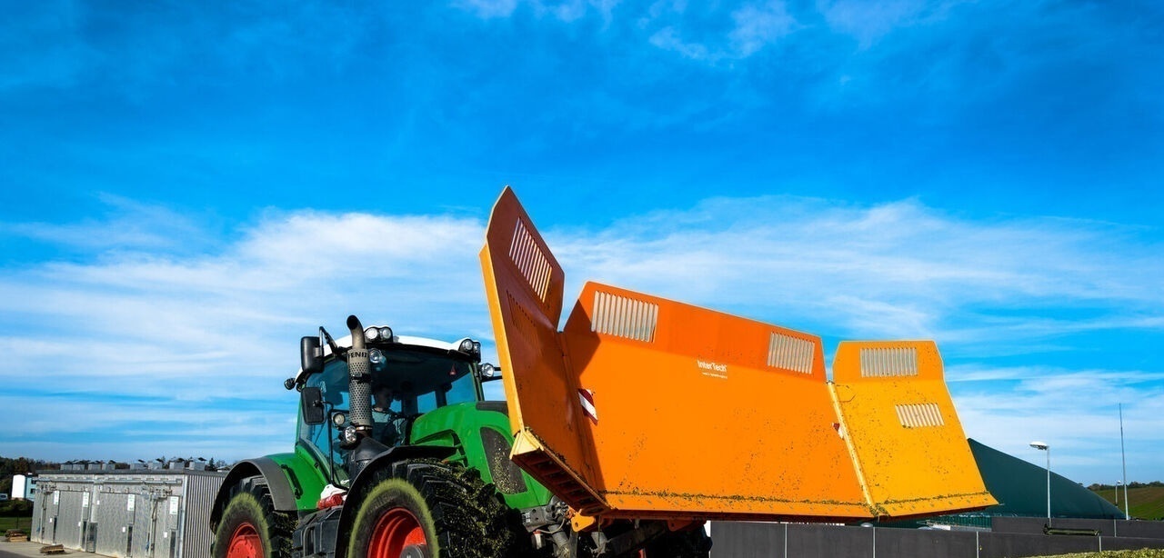 HYDRAULICZNY SPYCH Inter-Tech GS03 2.70m for combine - Tolólap - Kombájn: 2 kép. HYDRAULICZNY SPYCH Inter-Tech GS03 2.70m for combine - Tolólap - Kombájn: 2 kép.