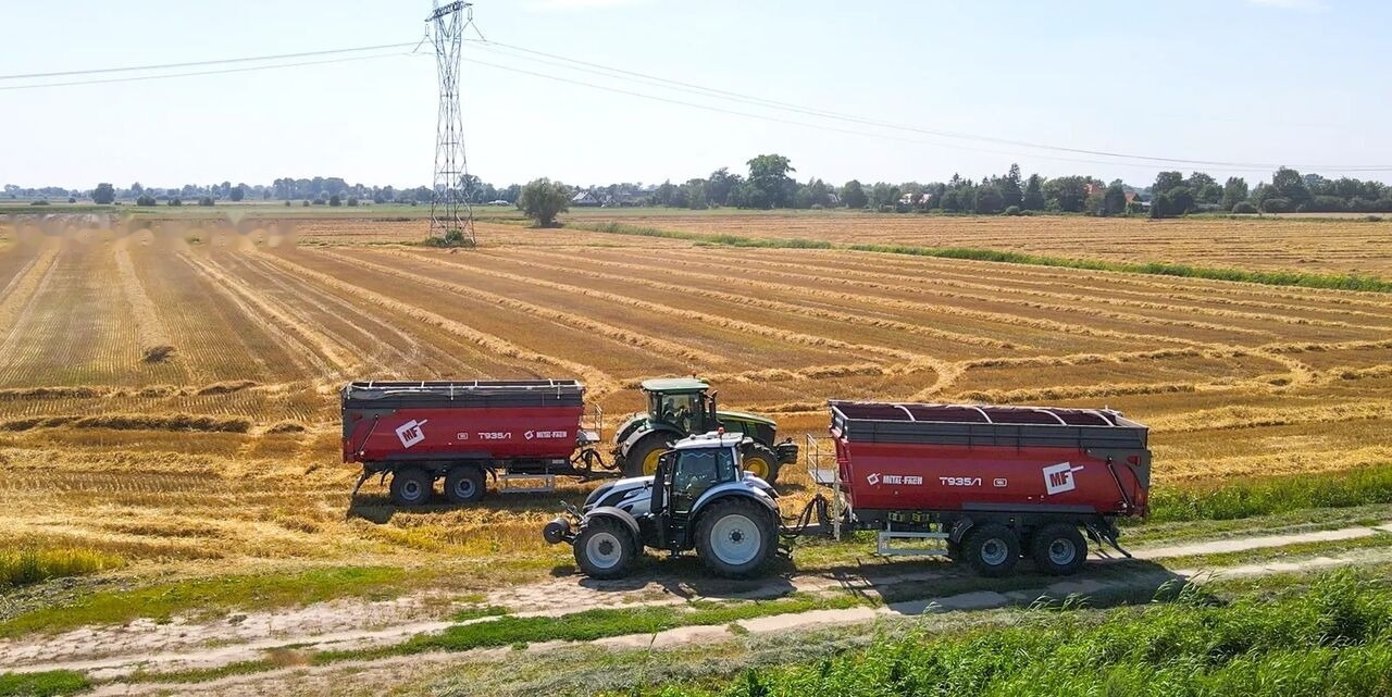 Metal-Fach Przyczepa skorupowa tandem T935/1 – 18t - Mezőgazdasági pótkocsi: 4 kép. Metal-Fach Przyczepa skorupowa tandem T935/1 – 18t - Mezőgazdasági pótkocsi: 4 kép.