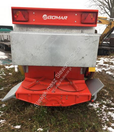 New Salwek-Masz - Műtrágyaszóró: 2 kép. New Salwek-Masz - Műtrágyaszóró: 2 kép.