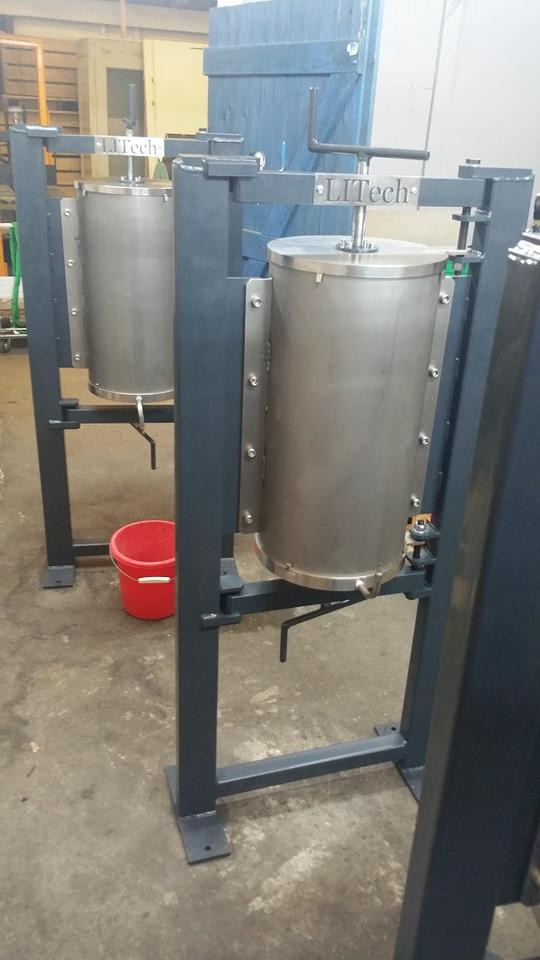 Labor FILTERPRESSE 4, 13, 24, 41 Liter - Ipari gép: 1 kép. Labor FILTERPRESSE 4, 13, 24, 41 Liter - Ipari gép: 1 kép.