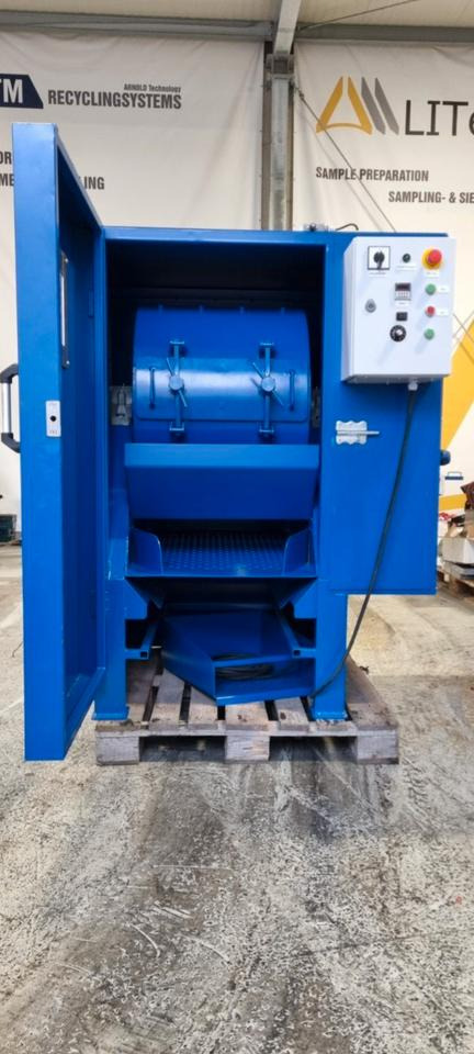 Labor KUGELMÜHLE R-BM | 200 Liter Trommel - Törőgép: 1 kép. Labor KUGELMÜHLE R-BM | 200 Liter Trommel - Törőgép: 1 kép.