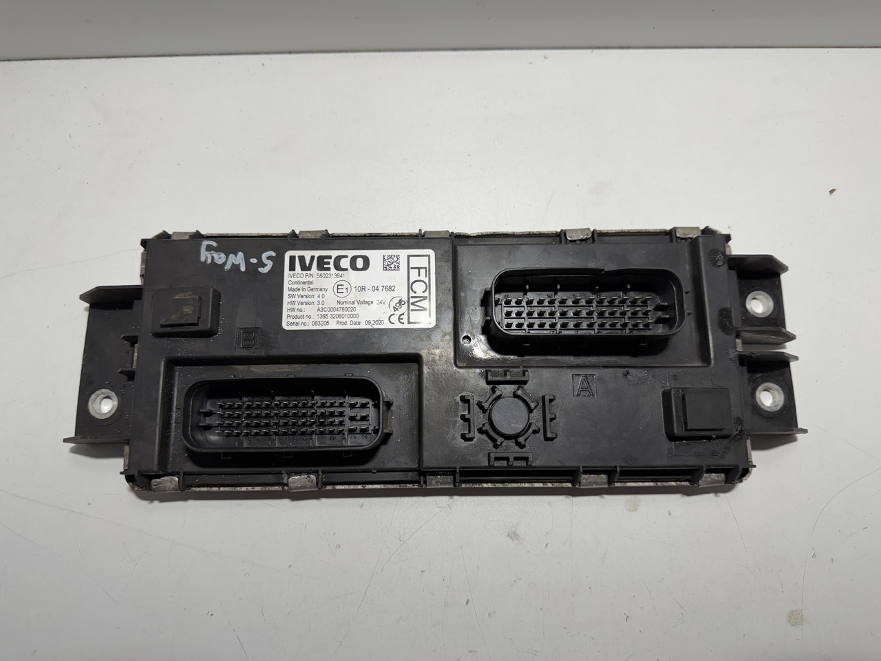 Iveco S Way S-Way - Elektromos rendszer: 1 kép. Iveco S Way S-Way - Elektromos rendszer: 1 kép.