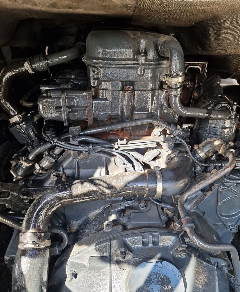 Scania 420 HPI DC1222 EEV Scania DC1222 EEV truck - Motor - Teherautó: 5 kép. Scania 420 HPI DC1222 EEV Scania DC1222 EEV truck - Motor - Teherautó: 5 kép.