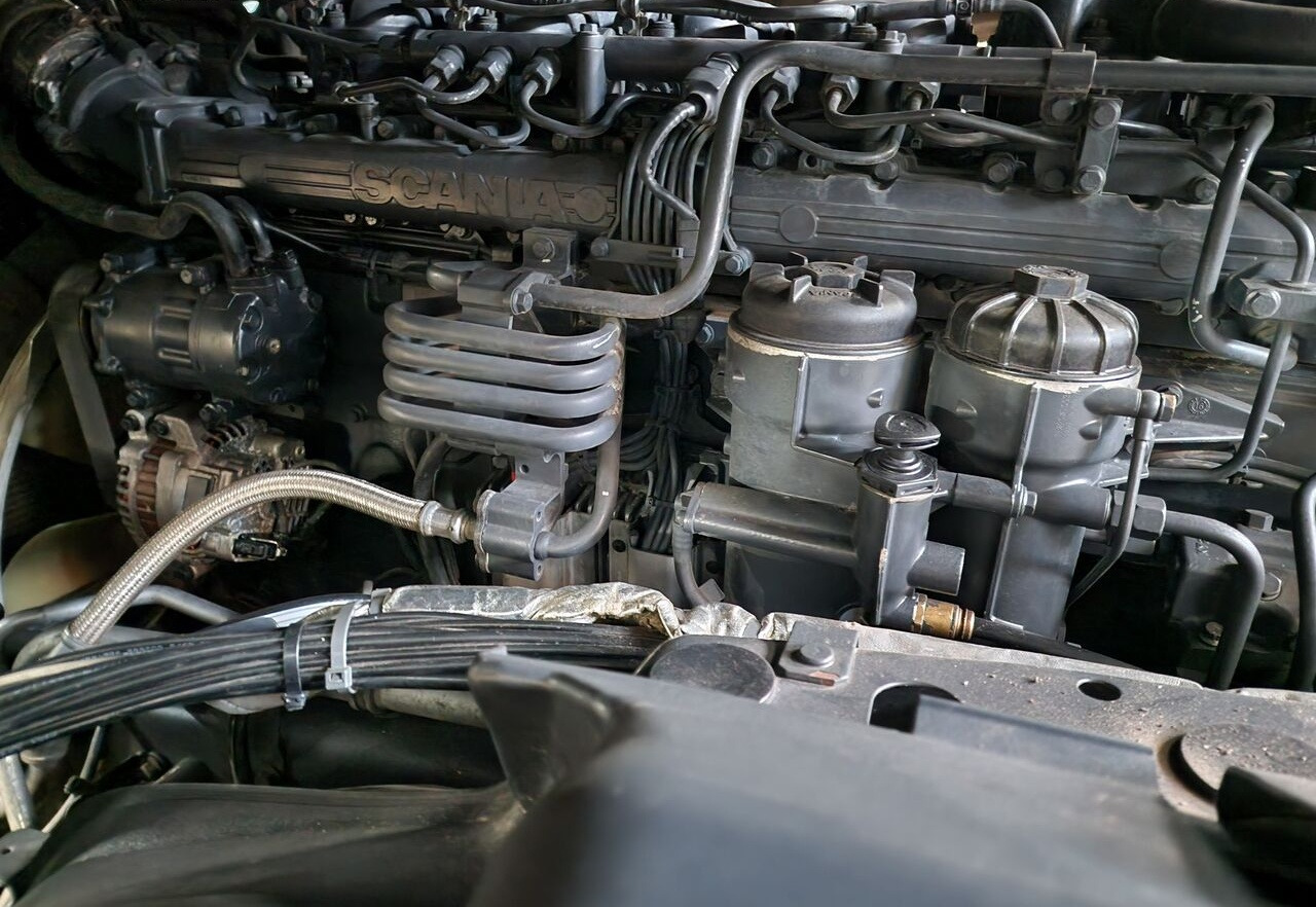 Scania Kompletny R 450 Euro 6 DC13147 Scania R 450 Euro 6 DC13147 truck - Motor - Teherautó: 2 kép. Scania Kompletny R 450 Euro 6 DC13147 Scania R 450 Euro 6 DC13147 truck - Motor - Teherautó: 2 kép.