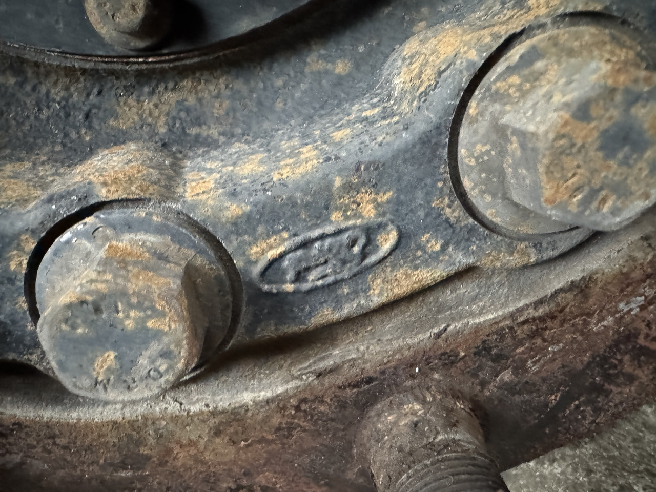 Ford F-Max Cargo - Szabadonfutó agy: 5 kép. Ford F-Max Cargo - Szabadonfutó agy: 5 kép.