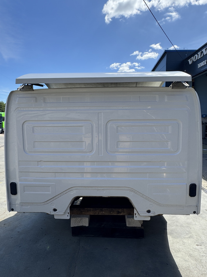 Mercedes Atego III - Fülke: 5 kép. Mercedes Atego III - Fülke: 5 kép.
