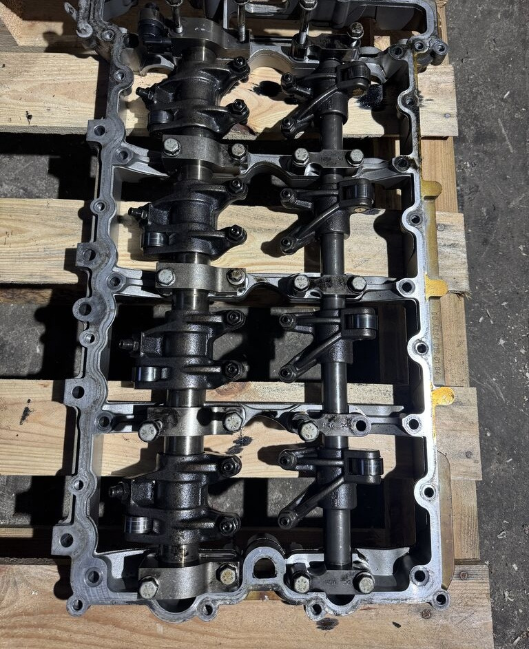 Obudowa Nadstawka Głowicy Klawiatura Mercedes Atego Euro 6 Mercedes-Benz Atego III E6 A9340160104 Mercedes-Benz Atego III E6 - Motor és alkatrészek - Teherautó: 1 kép. Obudowa Nadstawka Głowicy Klawiatura Mercedes Atego Euro 6 Mercedes-Benz Atego III E6 A9340160104 Mercedes-Benz Atego III E6 - Motor és alkatrészek - Teherautó: 1 kép.