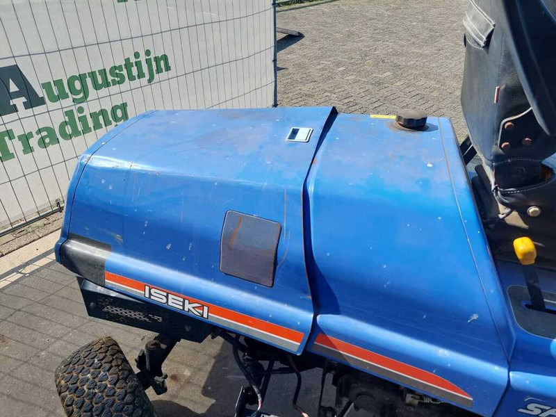 Iseki SFH 220 - Kerti fűkasza: 5 kép. Iseki SFH 220 - Kerti fűkasza: 5 kép.