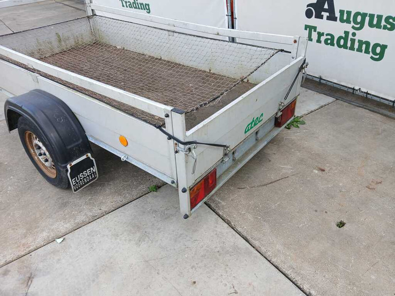 Atec 750 kg - Pótkocsi: 4 kép. Atec 750 kg - Pótkocsi: 4 kép.