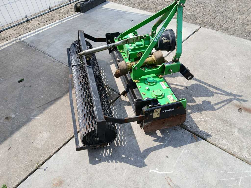 Trer MTZ 135 - Forgóborona: 4 kép. Trer MTZ 135 - Forgóborona: 4 kép.