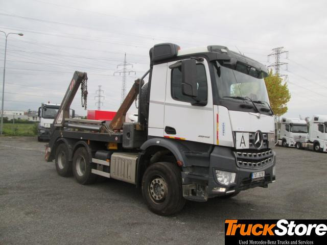 Mercedes-Benz Arocs 2645 LK - Konténerszállító: 3 kép. Mercedes-Benz Arocs 2645 LK - Konténerszállító: 3 kép.