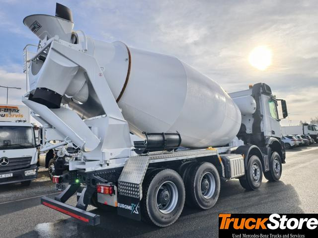 Mercedes-Benz Arocs 4148 B - Betonmixer: 5 kép. Mercedes-Benz Arocs 4148 B - Betonmixer: 5 kép.