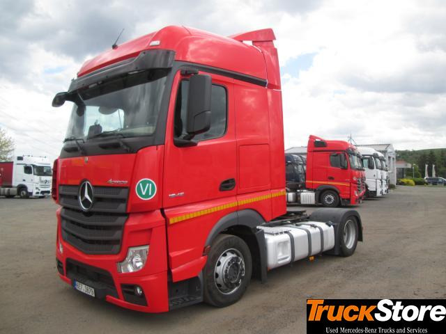 Mercedes-Benz Actros 1845 LS nRL - Nyergesvontató: 1 kép. Mercedes-Benz Actros 1845 LS nRL - Nyergesvontató: 1 kép.