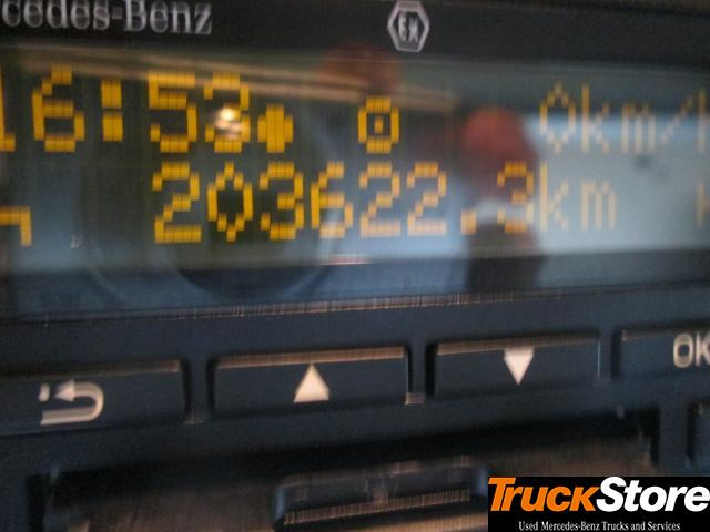 Mercedes-Benz Actros 1848 LS - Nyergesvontató: 2 kép. Mercedes-Benz Actros 1848 LS - Nyergesvontató: 2 kép.