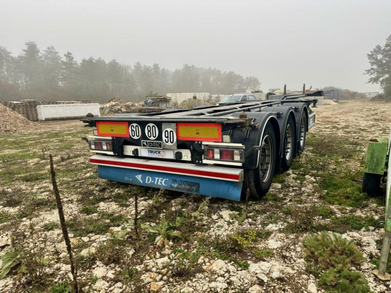 D-TEC Porte containers - Félpótkocsi cserefelépítményes: 5 kép. D-TEC Porte containers - Félpótkocsi cserefelépítményes: 5 kép.