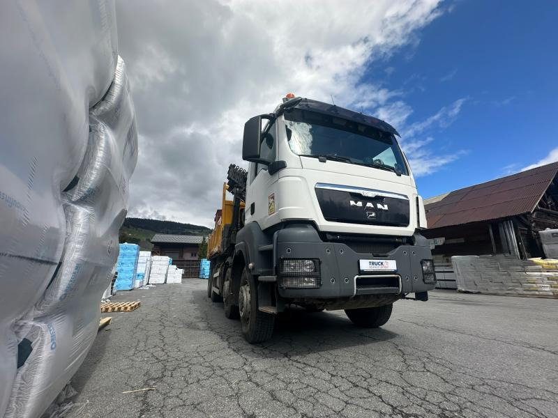 MAN TGS 41.480 - Billenőplatós teherautó, Darus autó: 2 kép. MAN TGS 41.480 - Billenőplatós teherautó, Darus autó: 2 kép.