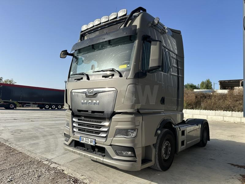 MAN TGX 18.470 - Nyergesvontató: 3 kép. MAN TGX 18.470 - Nyergesvontató: 3 kép.
