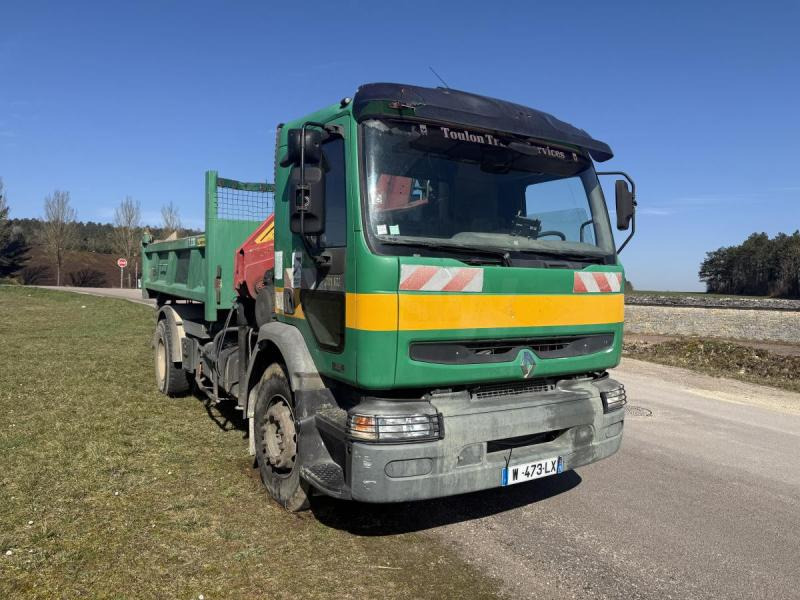 Renault 320 Dci - Billenőplatós teherautó, Darus autó: 3 kép. Renault 320 Dci - Billenőplatós teherautó, Darus autó: 3 kép.