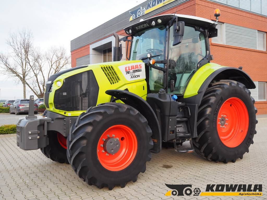 Claas Axion 810 CIS, GPS - RTK - Traktor: 1 kép. Claas Axion 810 CIS, GPS - RTK - Traktor: 1 kép.
