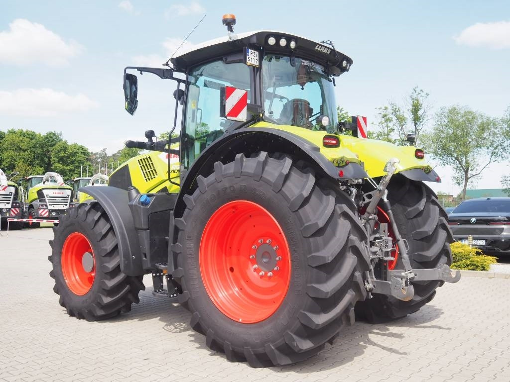 Claas Axion 850 Cebis - Traktor: 2 kép. Claas Axion 850 Cebis - Traktor: 2 kép.