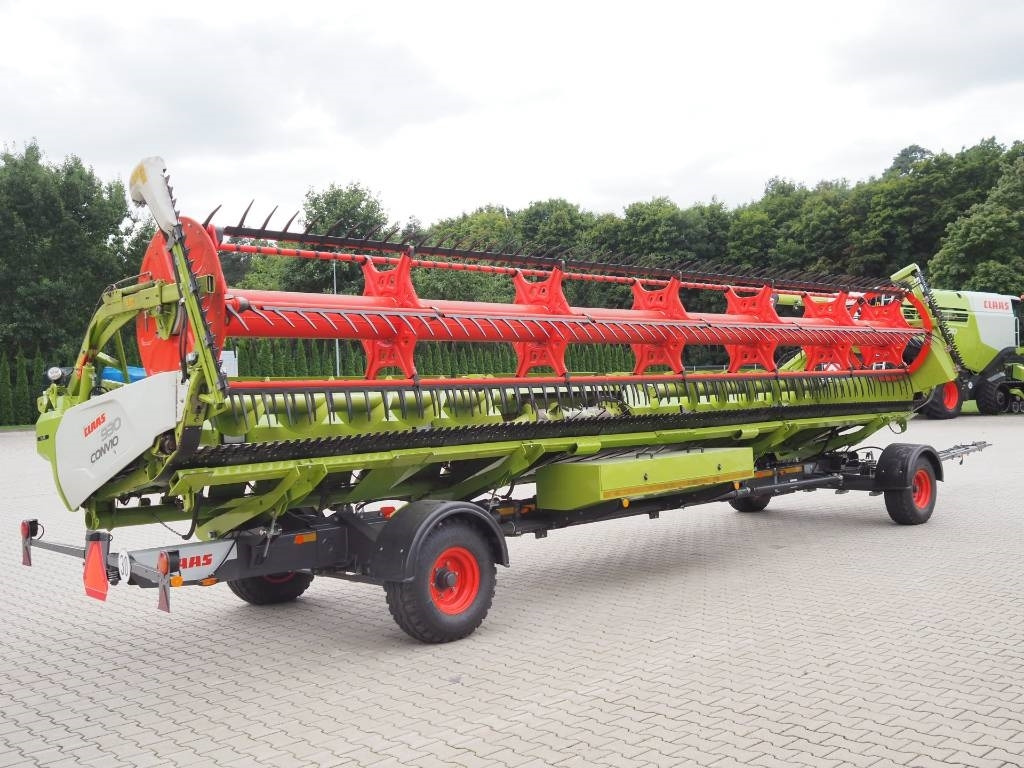 Claas Convio Flex 930 - Betakarítógép tartozék: 4 kép. Claas Convio Flex 930 - Betakarítógép tartozék: 4 kép.