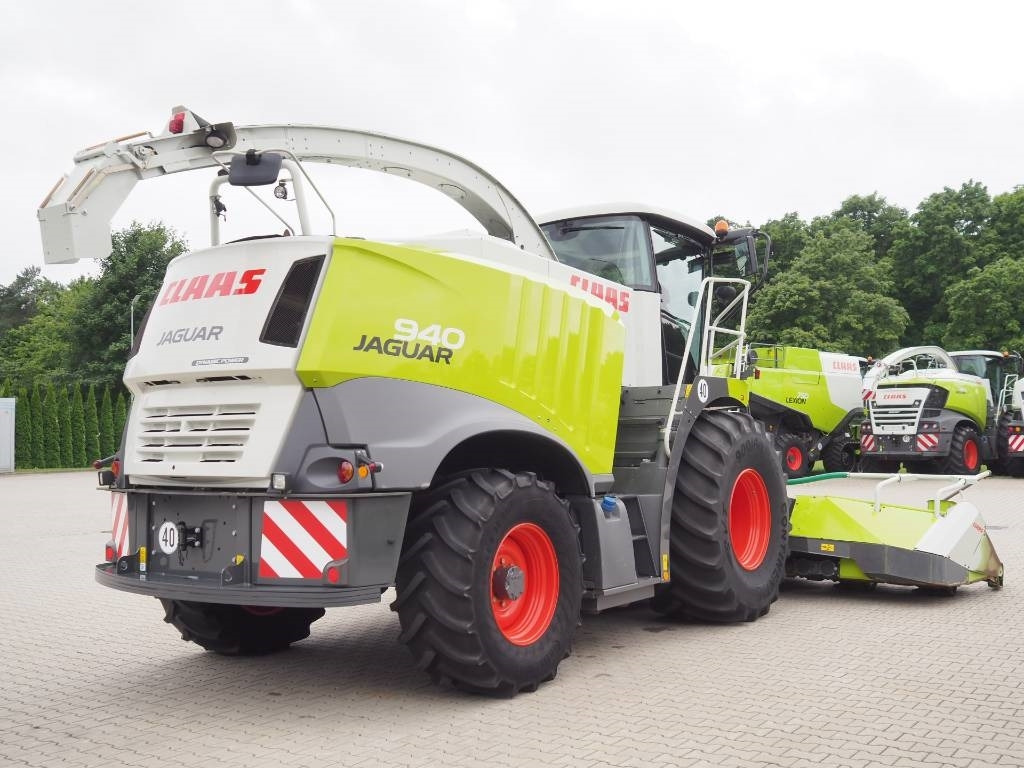 Claas Jaguar 940 4WD + Orbis 600 SD - Önjáró szecskázógép: 3 kép. Claas Jaguar 940 4WD + Orbis 600 SD - Önjáró szecskázógép: 3 kép.
